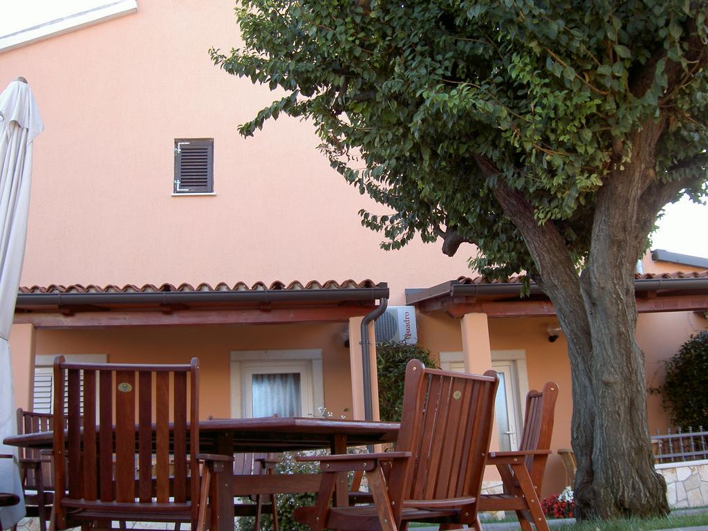 Apartments Kori Funtana Rom bilde